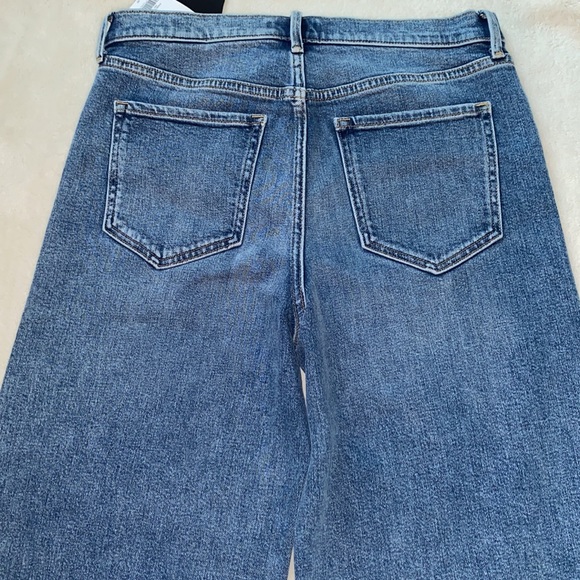SOLD✨Banana Republic High Rise Wide Leg Crop Jeans Size 29 NWT - Picture 5 of 9